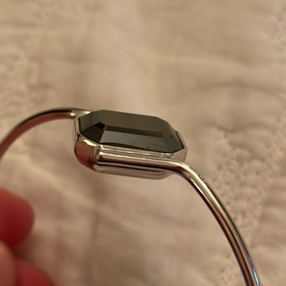 Swarovski bangle with stone | Comes with box! - Picture 7 of 10
